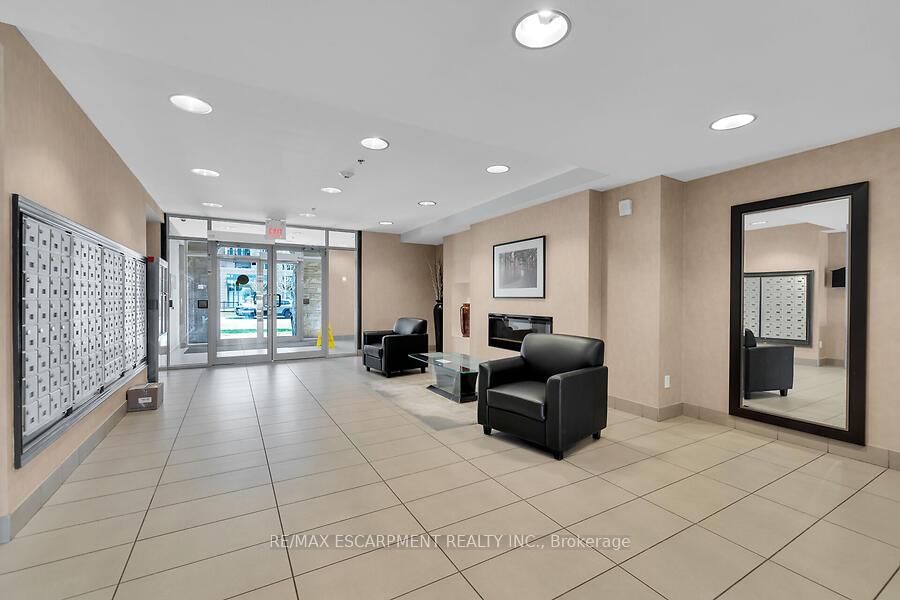 Condo for sale at 332-5317 Upper Middle Road, Burlington, Orchard, L7L 0G8 - MLS: W12121069