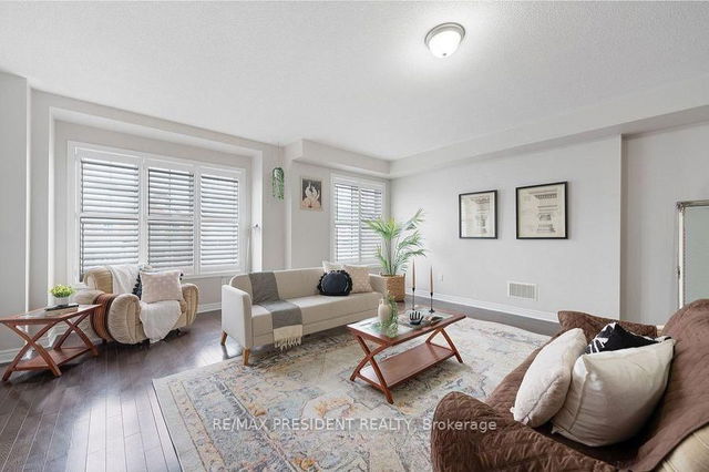 35 Fresnel Road