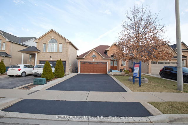 32 Pappain Crescent