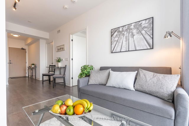 1101 - 36 Zorra Street