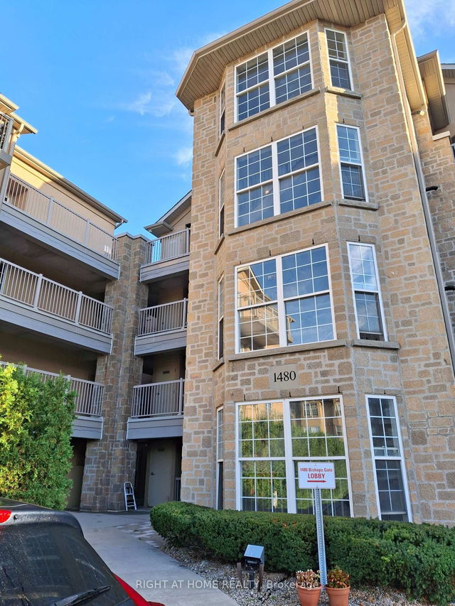 108 - 1480 Bishops Gate