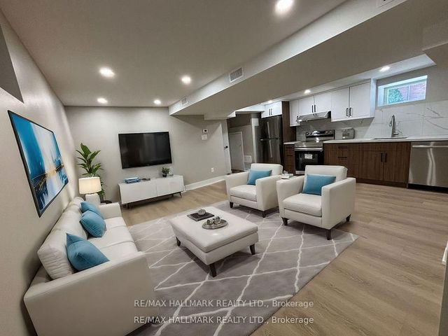 Lower Level - 76 Annette Street