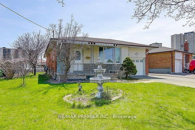 42 Wilmont Dr, Toronto - Black Creek image-0-2
