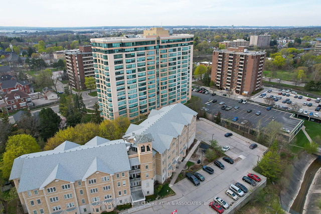 1501 - 100 Millside Drive