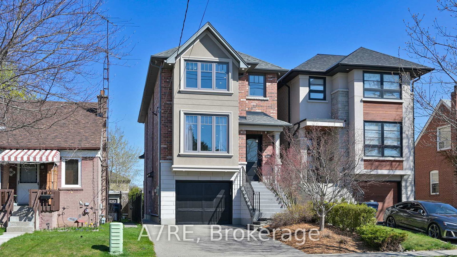 Detached House for sale at 428B Valermo Drive, Toronto, Alderwood, M8W 2L9 - MLS: W12121638