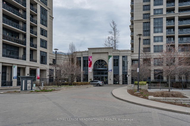 2421 - 2 Eva Road