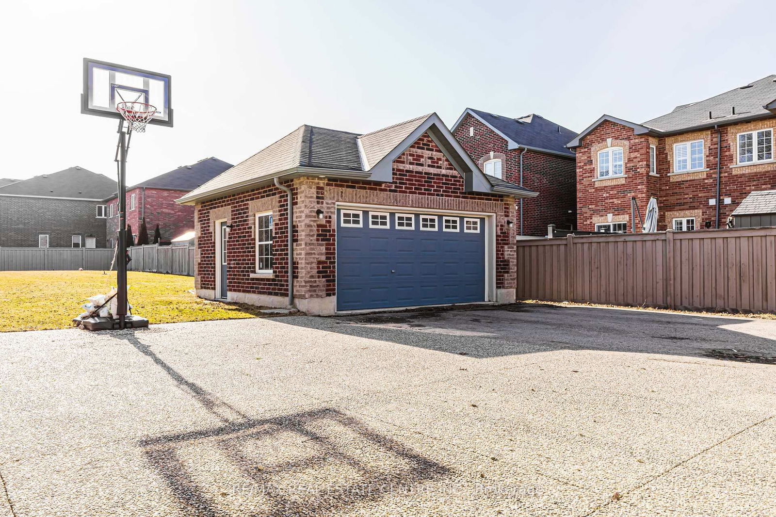 Detached House for sale at 78 Hollowgrove Boulevard, Brampton, Vales of Castlemore, L6P 0Y3 - MLS: W12121824