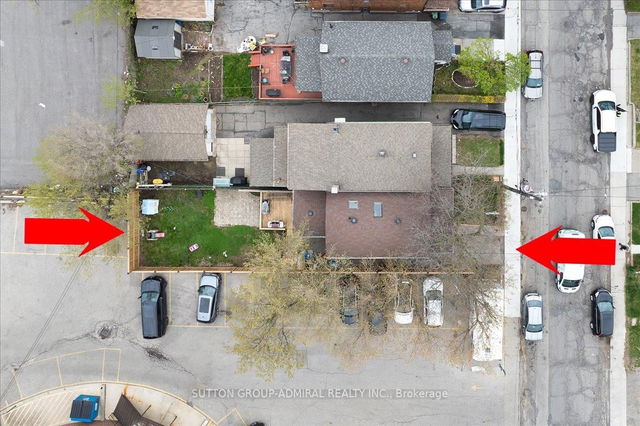11 Bowie Avenue