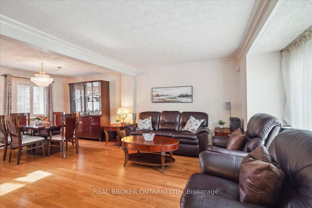 38 Riverview Heights