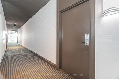 Unit 911 — 5 Marine Parade Dr, Toronto - Mimico image-0-3