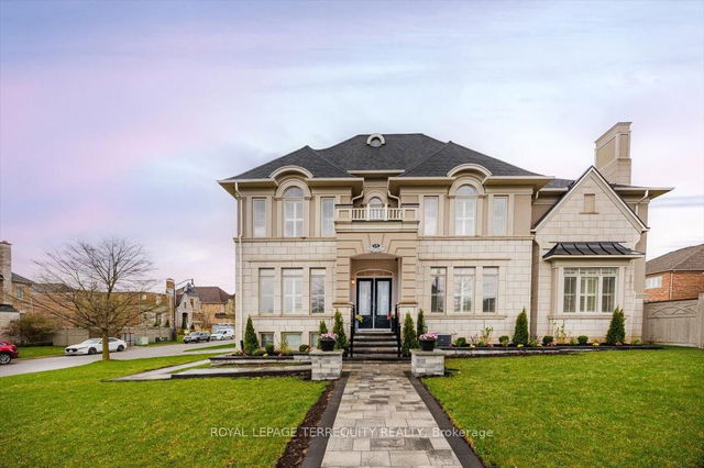 18 Dalmeny Drive