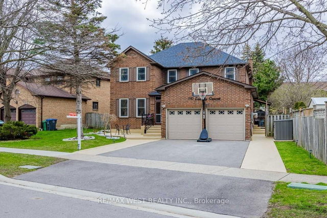 1593 Lovelady Crescent