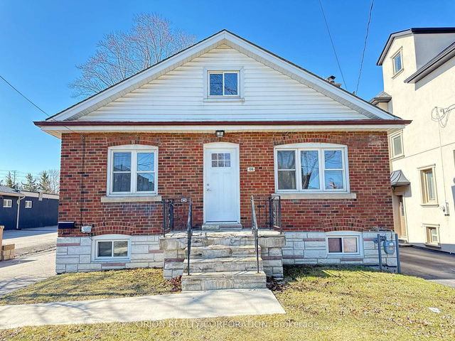 Upper - 1016 Haig Boulevard