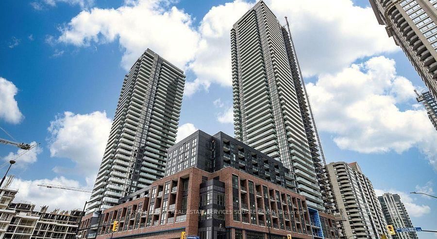 Condo for lease at 3209-430 Square One Drive, Mississauga, City Centre, L5B 0L6 - MLS: W12122134