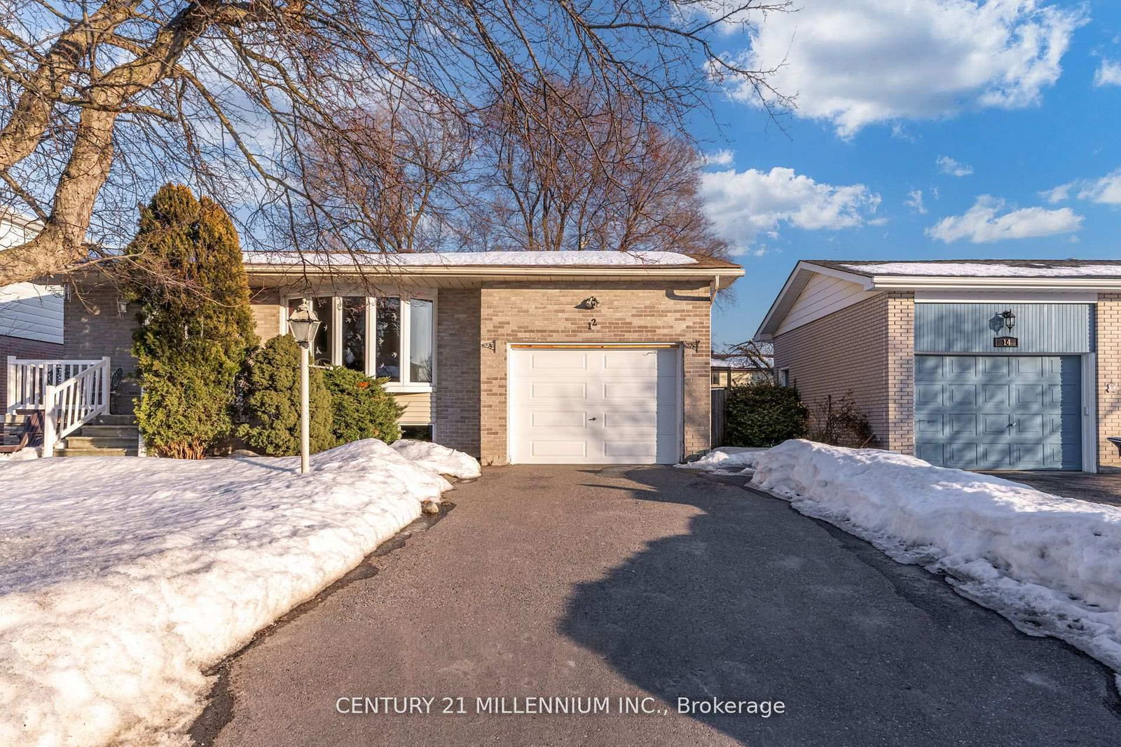 Detached House for sale at 12 Parkend Avenue, Brampton, Brampton South, L6Y 1B2 - MLS: W12122265