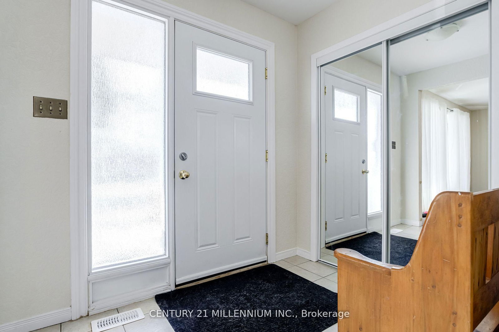 Detached House for sale at 12 Parkend Avenue, Brampton, Brampton South, L6Y 1B2 - MLS: W12122265