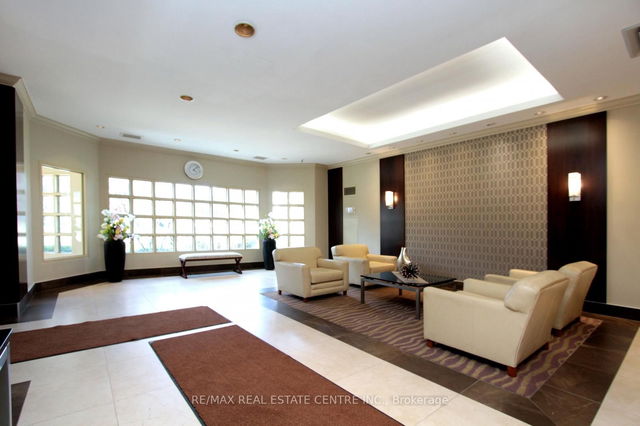 1201 - 100 Millside Drive