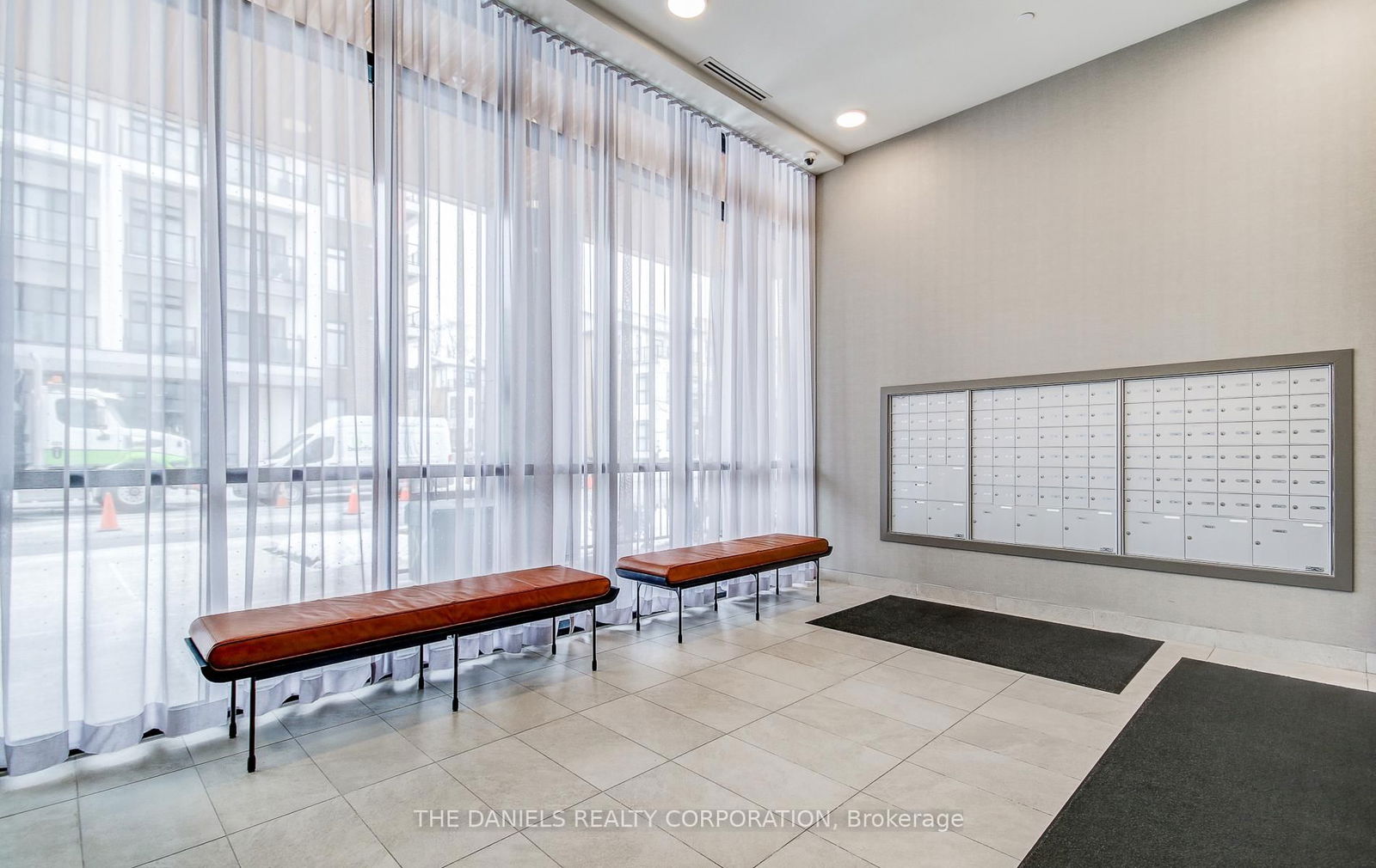Condo for sale at 410-165 Canon Jackson Drive, Toronto, Beechborough-Greenbrook, M6M 0C4 - MLS: W12122460