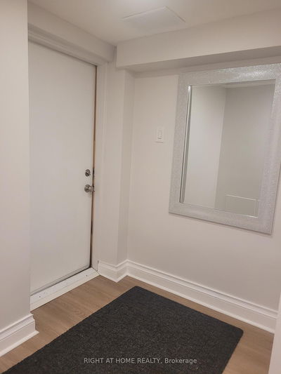 Unit B — 246 Rosemount Ave, Toronto - Corso Italia-Davenport image-0-2