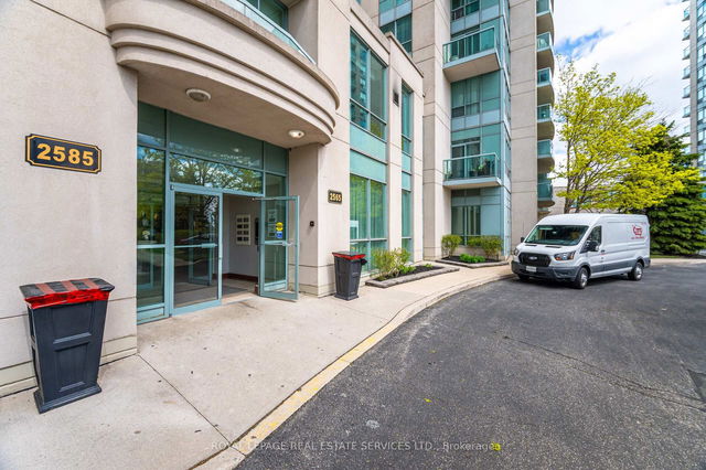 1001 - 2585 Erin Centre Boulevard