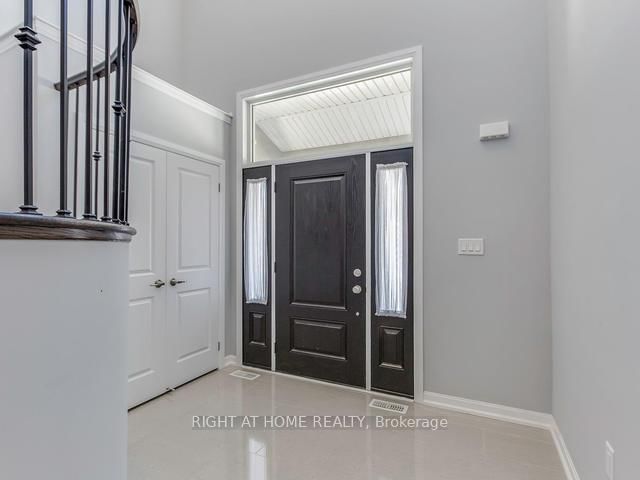 Detached House for lease at 288 Sixteen Mile Drive, Oakville, Glenorchy, L6M 0V8 - MLS: W12122621