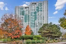 1706 - 4470 Tucana Crt, Mississauga, L5R 3K8 | Image 2