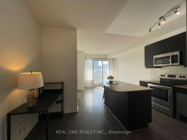 3006 - 385 Prince Of Wales Drive