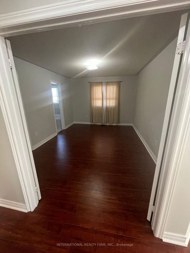 27 Deforest Drive