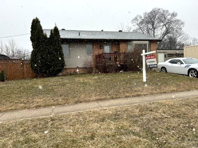 54 Nanwood Drive