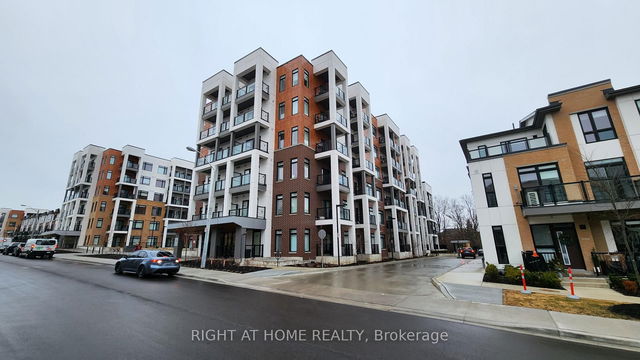 403 - 135 Canon Jackson Drive