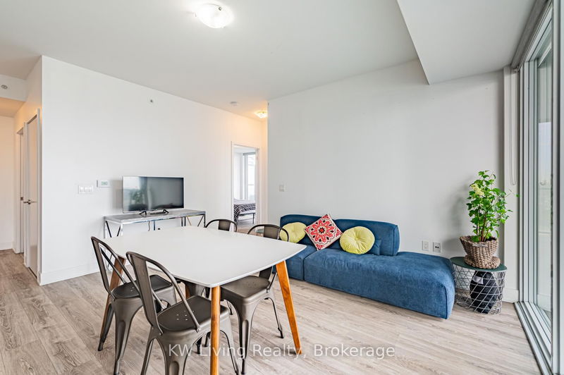 Room1