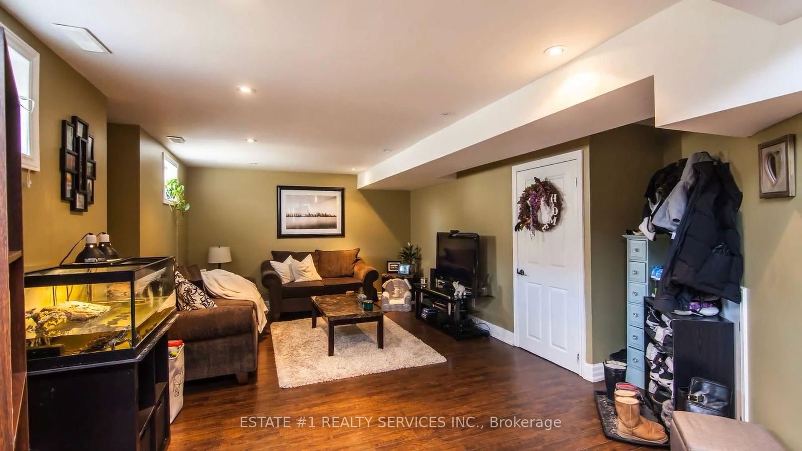 Detached House for lease at Lower-47 Beacon Hill Drive, Brampton, Credit Valley, L6X 1H7 - MLS: W12123210