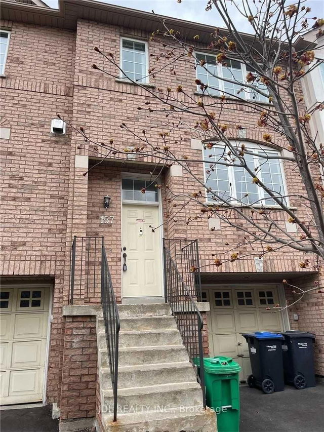 157 - 80 Acorn Place