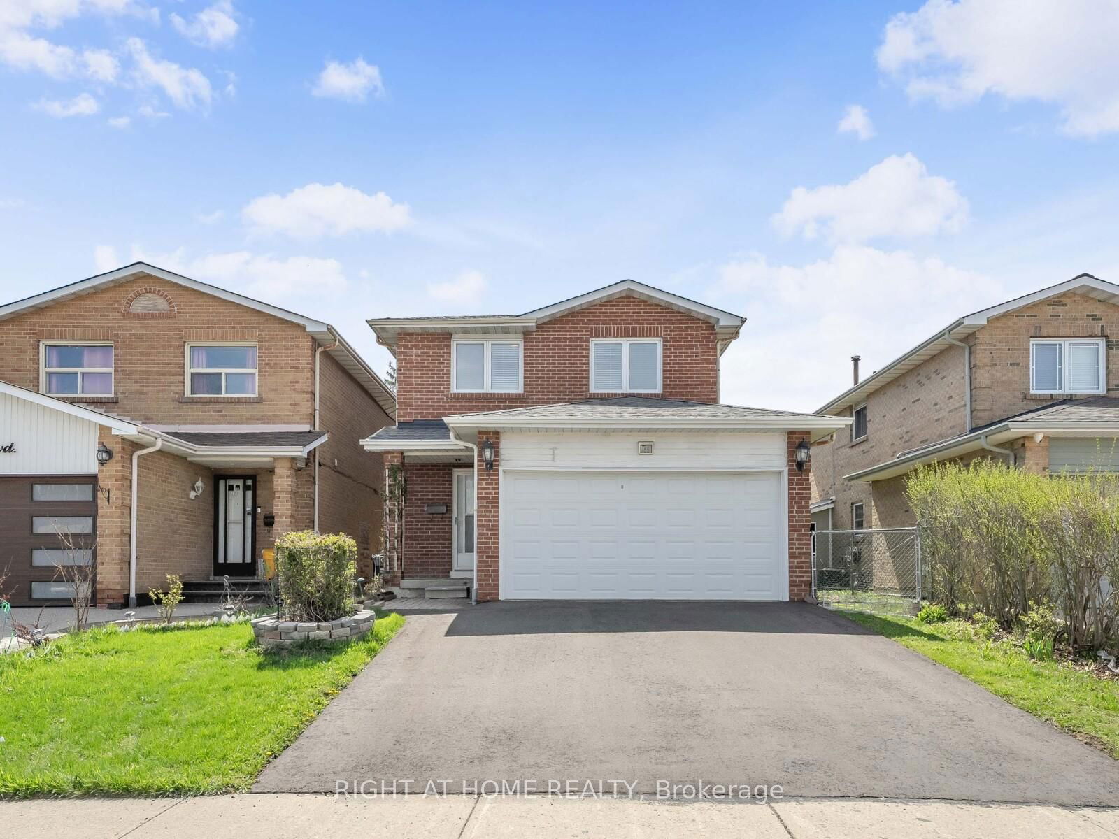 Detached House for sale at 165 Simmons Boulevard, Brampton, Madoc, L6V 3Y2 - MLS: W12123279