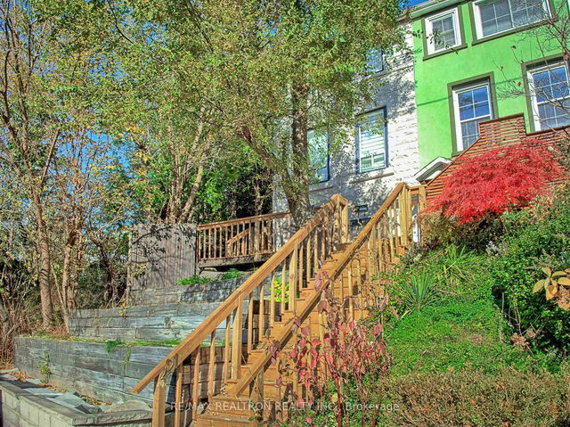 421 Silverthorn Avenue
