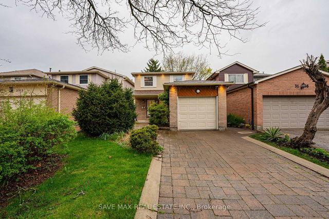 3158 Keynes Crescent