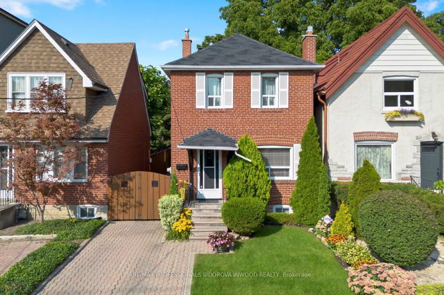 38 Warren Crescent