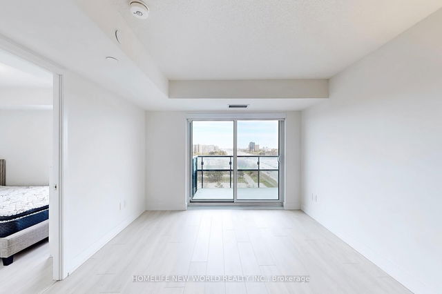 905 - 10 Eva Road