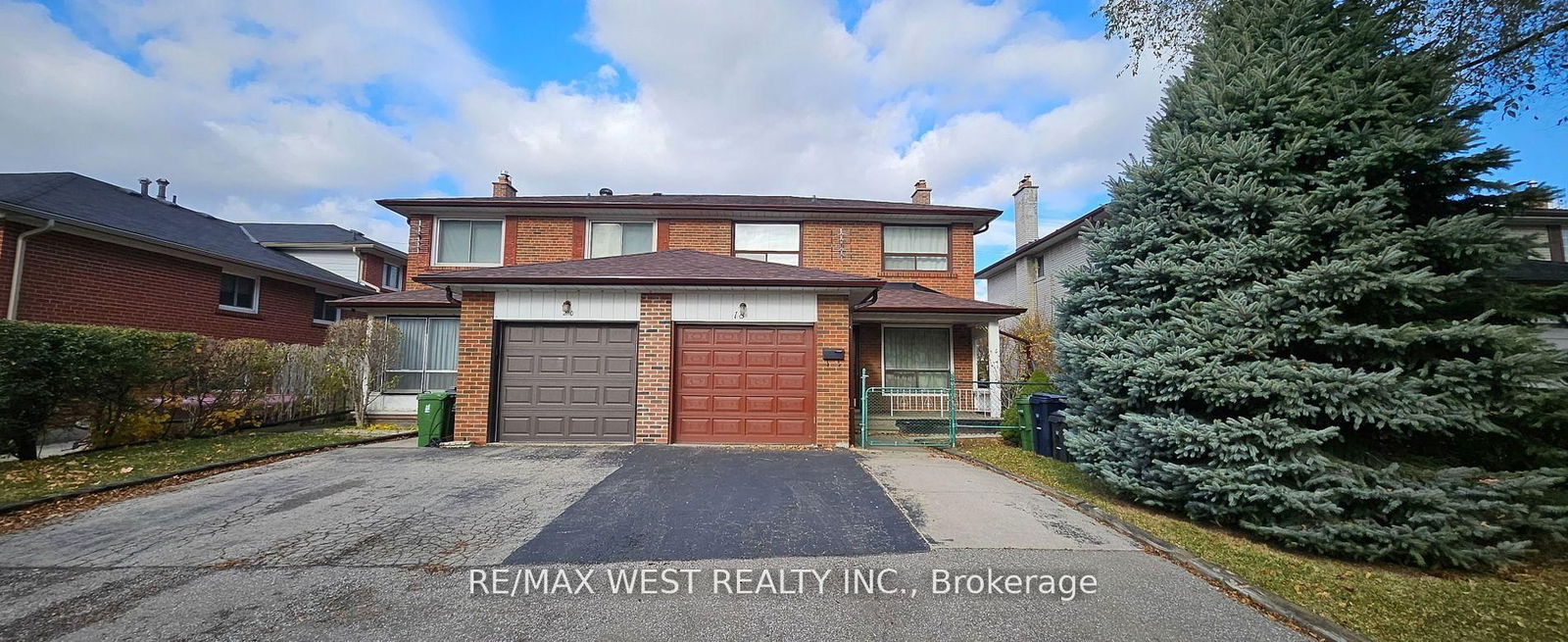 Semi-Detached House for sale at 18 Richgrove Drive, Toronto, Willowridge-Martingrove-Richview, M9R 2K9 - MLS: W12123715
