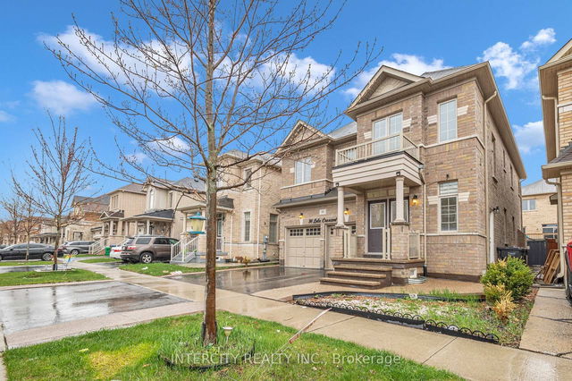 98 Lola Crescent