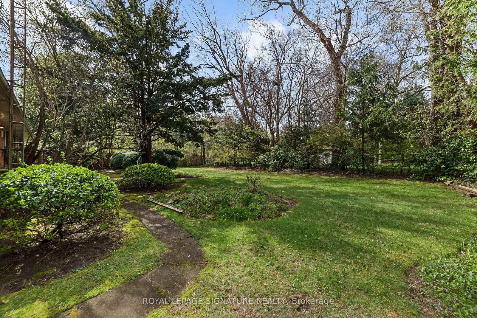 Listing Image 32