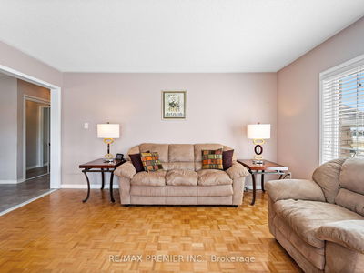 1 Shady Glen Cres, Caledon - Bolton East image-0-4