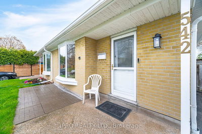 542 Lana Terr, Mississauga - Mississauga Valleys image-0-3