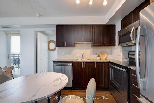 824 - 2 Eva Road