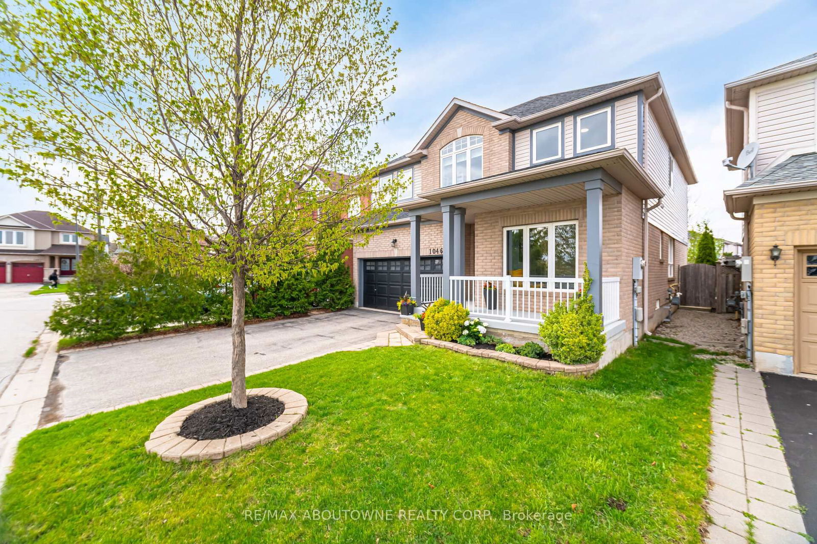 Detached House for sale at 1046 Holdsworth Crescent, Milton, Coates, L9T 0C2 - MLS: W12124140