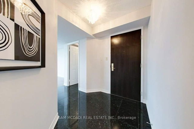 1411 - 55 Kingsbridge Garden Circle