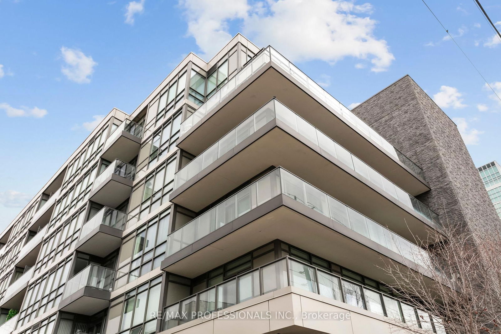 Condo for sale at 303-8 Fieldway Road, Toronto, Islington-City Centre West, M8Z 0C3 - MLS: W12124160