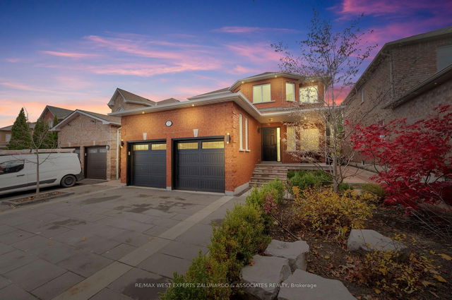 7 Southbury Manor Drive