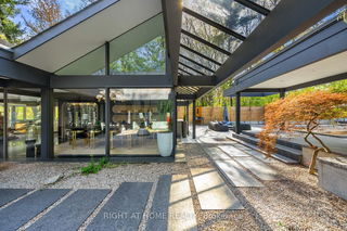 80 North Drive