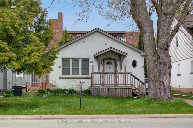 469 Woodland Avenue